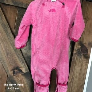 EUC The North Face pink bunting 6/12